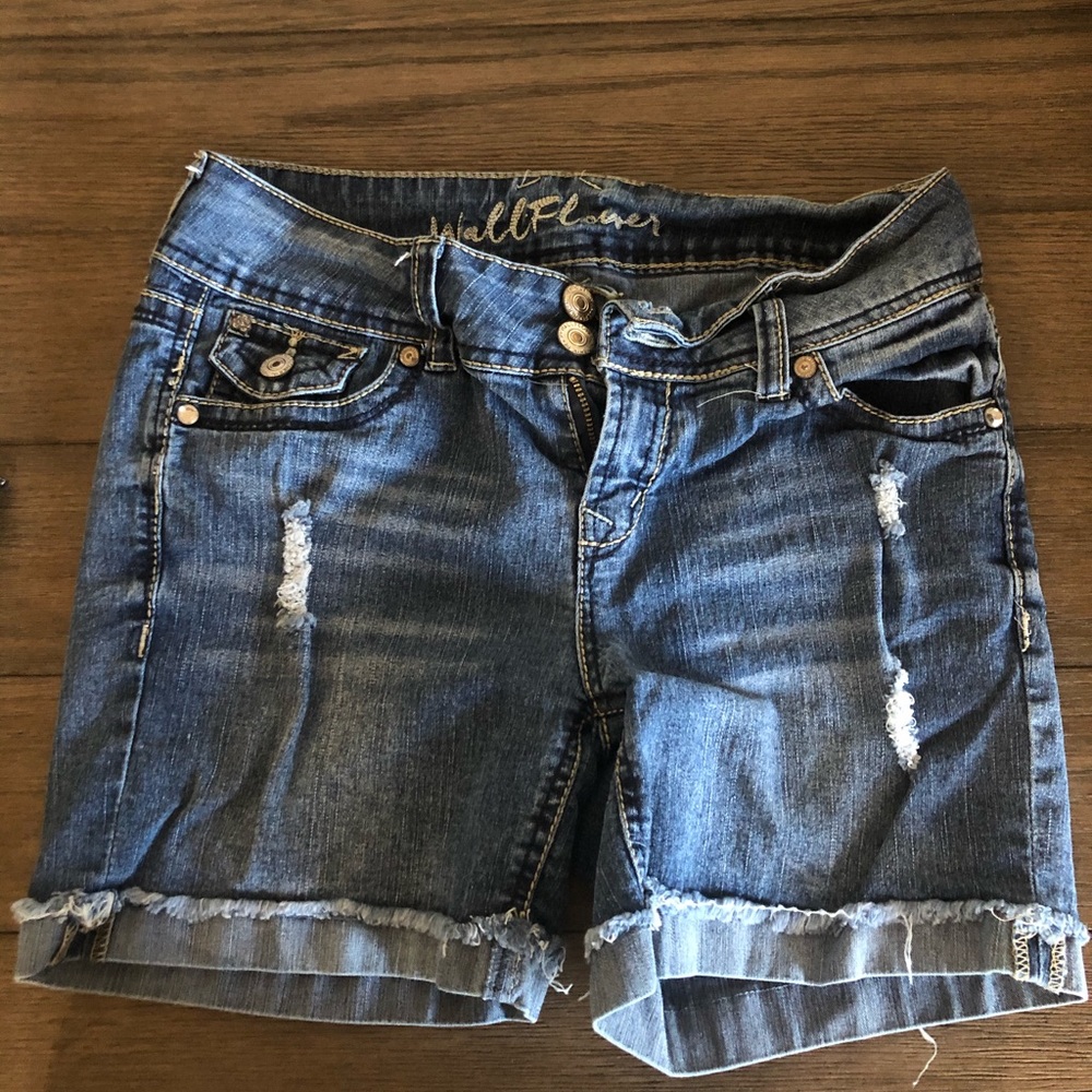Wallflower jean shorts